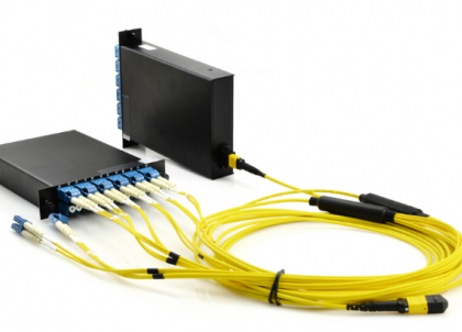 Dây nhảy quang mật độ cao để sử dụng trong trung tâm dữ liệu