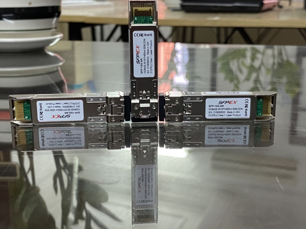 Cisco 10GBASE-SR SFP+ transceiver module for MMF, 850-nm wavelength, 300m, LC duplex connector